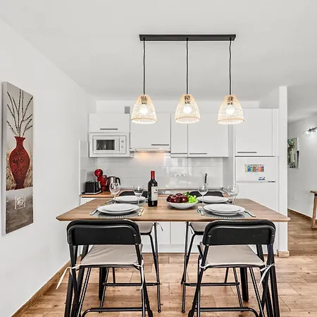 Apartment New Pools Wonderful Views Ac *