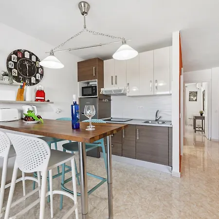 New Pools Wonderful Views Ac * Costa Teguise