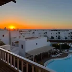 New Pools Wonderful Views Ac *