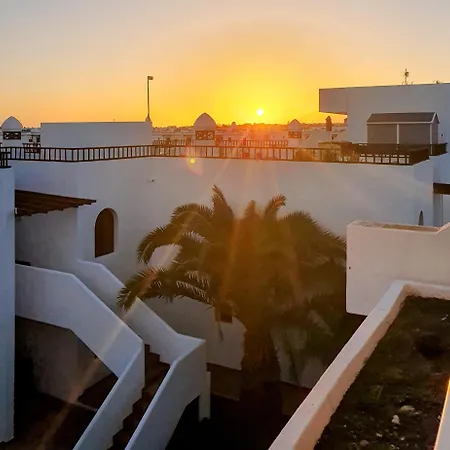 New Pools Wonderful Views Ac Costa Teguise