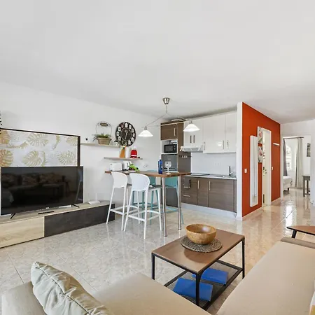 Apartmán New Pools Wonderful Views Ac Costa Teguise